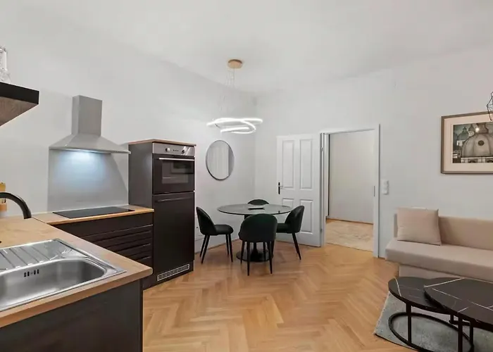 Apartament Easy-flat Burggasse- Near Metro