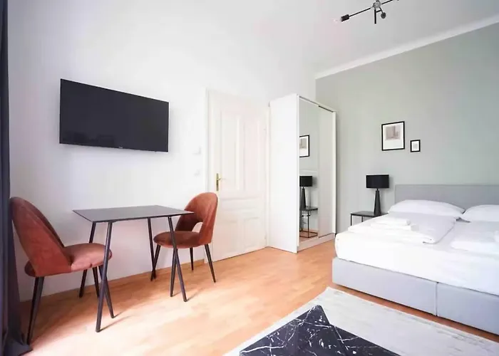 Apartament Easy-flat Burggasse- Near Metro Wiedeń