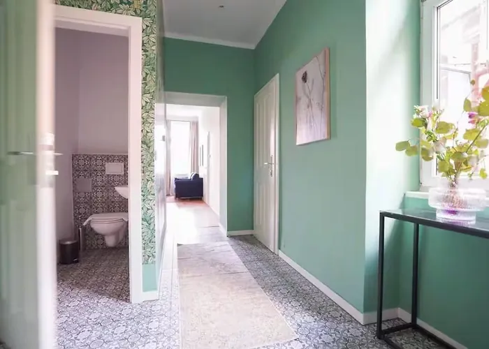 Apartament Easy-flat Burggasse- Near Metro