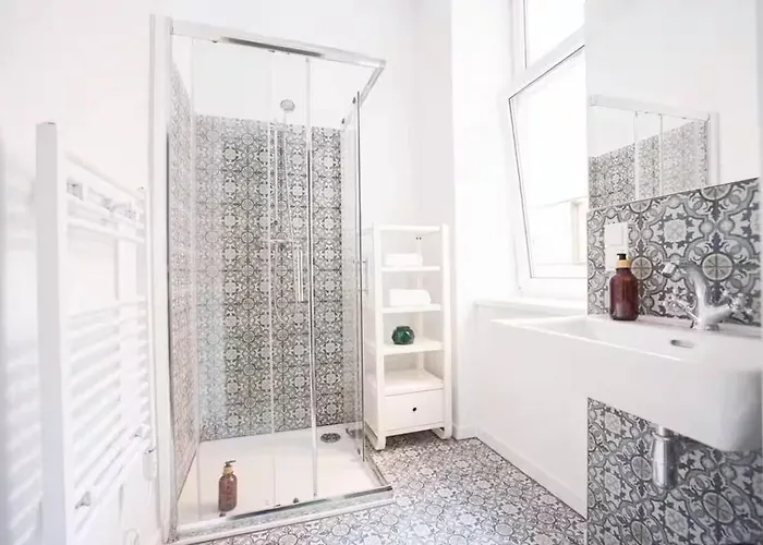 Easy-flat Burggasse- Near Metro *